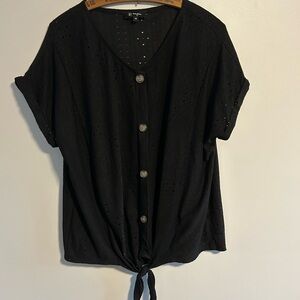 Lily Morgan 1x Black Button-Down Eyelet lace tie front short sleeve  Top